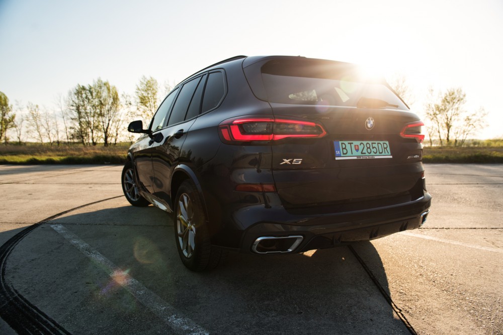 BMW X5 xDrive45e